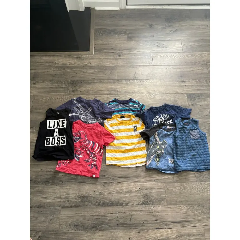 Bundle of 8 Boys 3T Tshirts - Picture 3 of 5